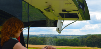Teil 4: Unterwegs duschen? – Eine Dusche in der Heckklappe des Autos macht es möglich! campingdusche-duschen-bulli