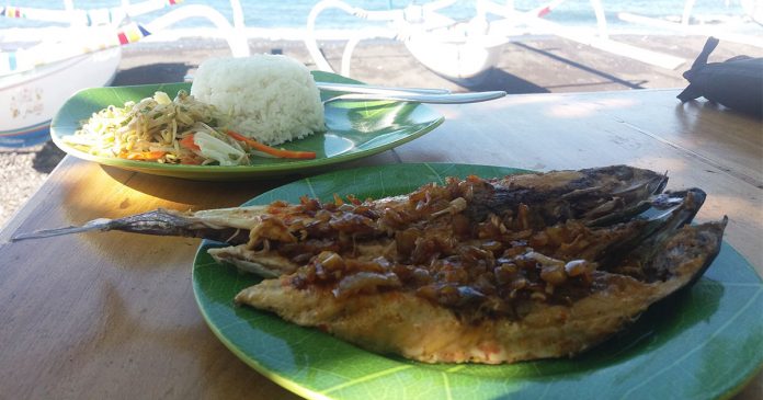 Fischgerichte in Amed bei Bali