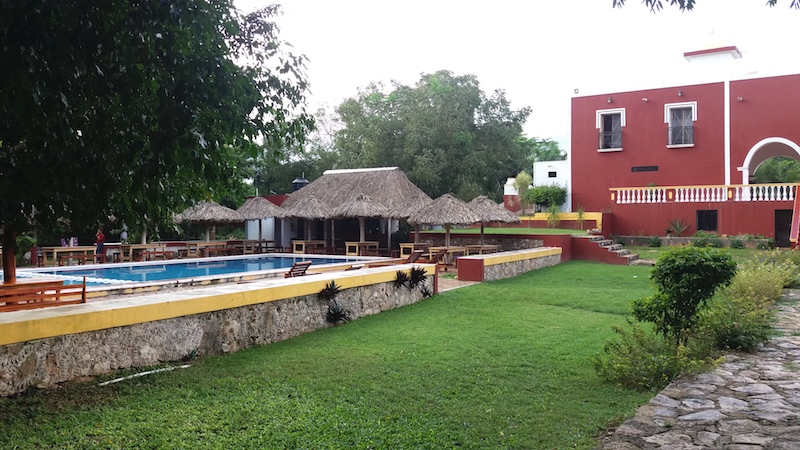 Schwimmbad bei San Lorenzo Oxman Hacienda