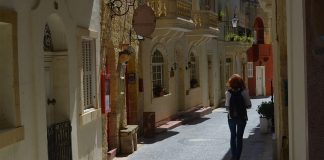 Gozo: In den Gassen von Victoria Gassen in Victoria auf Gozo