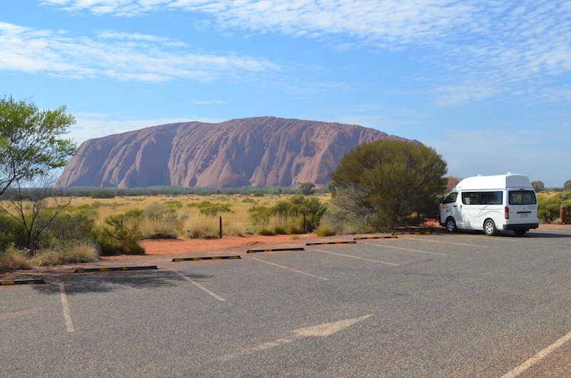 Aussichtsparkplatz beim Uluru